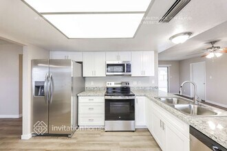 1408 W Piute Ave in Phoenix, AZ - Building Photo - Building Photo