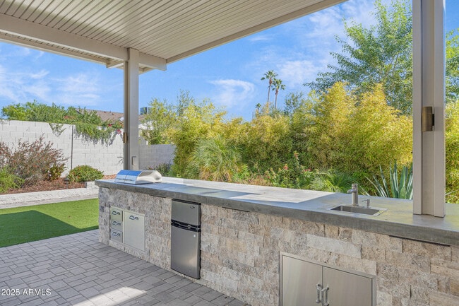 5802 E Gelding Dr in Scottsdale, AZ - Building Photo - Building Photo