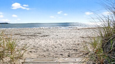 47 King St, Unit #2 in Scarborough, ME - Building Photo - Building Photo