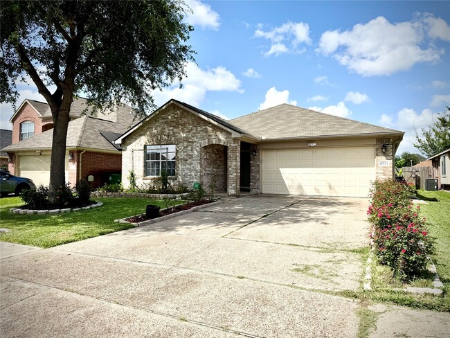 property at 10723 Ocelot Ln