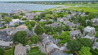 76 Orange St in Nantucket, MA - Building Photo - Building Photo