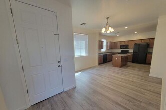 7226 S 48th Glen in Phoenix, AZ - Building Photo - Building Photo