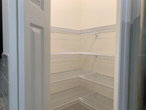 289 Antis Dr in Rotonda West, FL - Building Photo - Building Photo