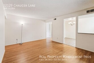 12129 Chaucer Ln in Woodbridge, VA - Building Photo - Building Photo