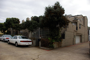 811 San Gabriel Pl in San Diego, CA - Building Photo