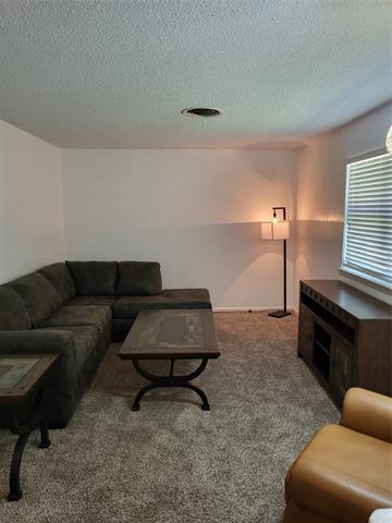 1016 Mary Dr in Hurst, TX - Building Photo - Building Photo