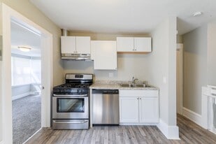 3024 Dupont Ave S in Minneapolis, MN - Building Photo