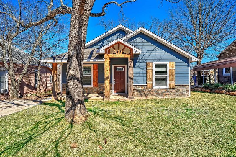 115 Munson St in Denison, TX - Building Photo