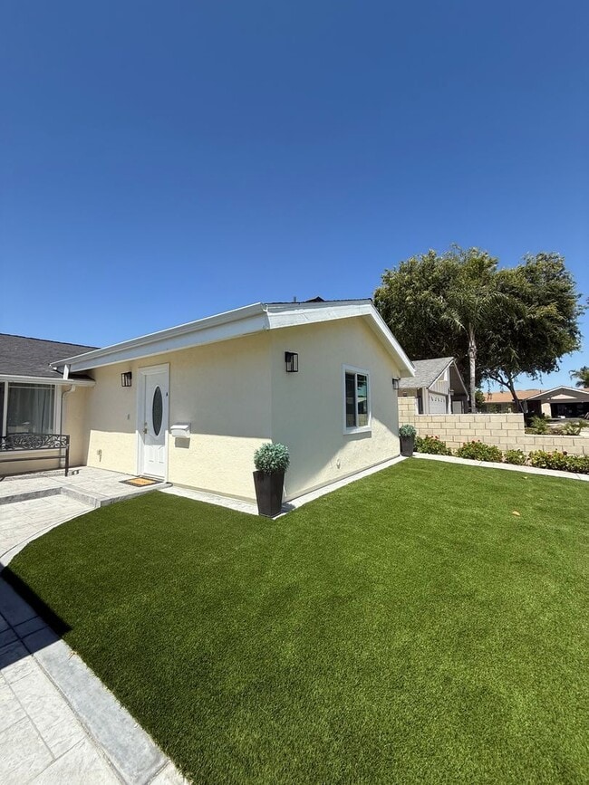 property at 3587 Sweetwood St