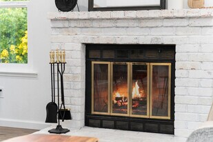 4501 Wrenford Way in Sacramento, CA - Building Photo