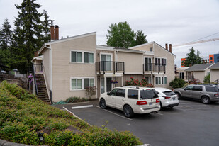 Evergreen Villas Apartments