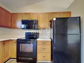 2776 Shamu Dr in Hebron, KY - Building Photo - Building Photo