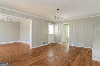 1666 Greenbrook Dr in Austell, GA - Building Photo - Building Photo