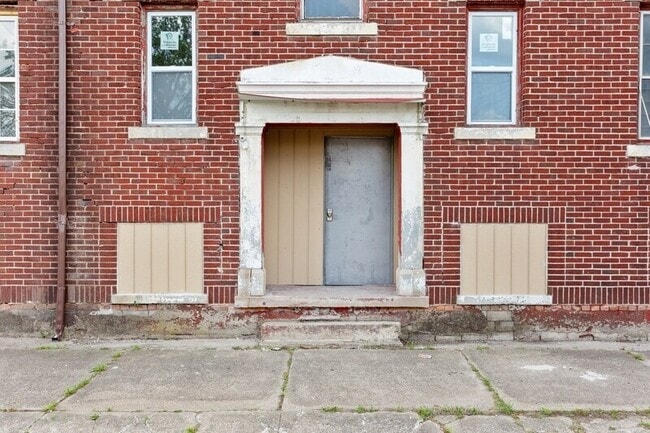 property at 7405 Garden St