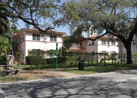 Miracle Apartments in Coral Gables, FL - Foto de edificio - Building Photo