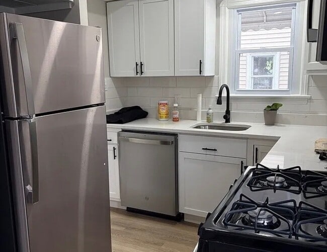 404 W Cunningham St in Butler, PA - Building Photo - Building Photo