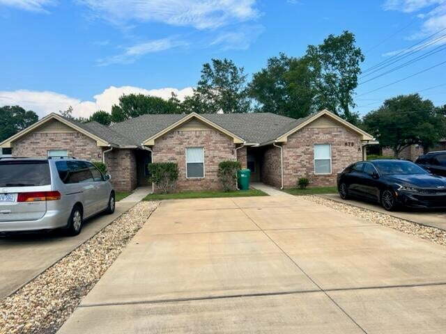 property at 879 Fairview Dr