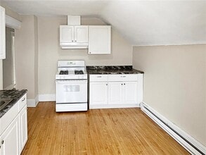 1214 Sherburne Ave in St. Paul, MN - Building Photo - Building Photo
