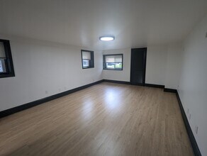 1457 W Foster Ave in Chicago, IL - Building Photo - Building Photo