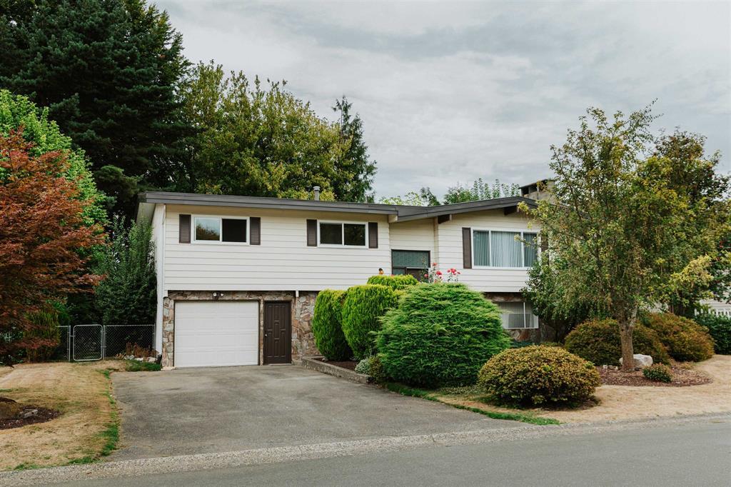 45197 Mountview Way in Chilliwack, BC - Building Photo