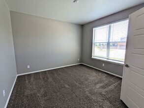 6152 Gannet Dr in Timnath, CO - Building Photo - Building Photo