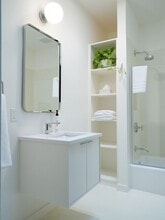 Mahaiwe Building in Great Barrington, MA - Foto de edificio - Interior Photo