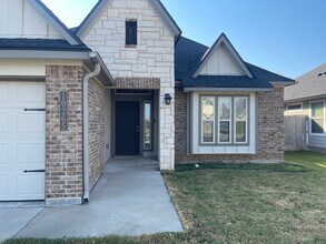 10265 Driskill Dr in Waco, TX - Foto de edificio - Building Photo