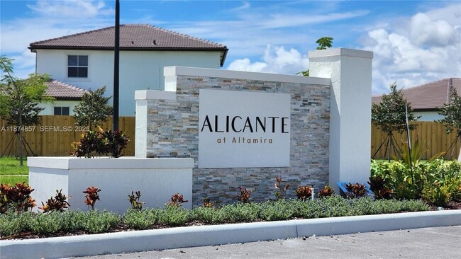 property at 2965 SE 23rd Ave