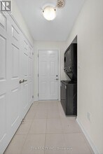 50 Melody Ln in Welland, ON - Building Photo - Building Photo