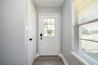 5429 De Lange Ln in Houston, TX - Building Photo - Building Photo