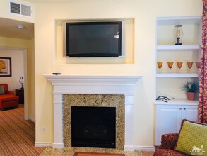 45245 Seeley Dr in La Quinta, CA - Building Photo - Building Photo