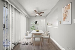 11626 Cedar Ave. in Hawthorne, CA - Building Photo