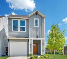 7073 Cypress Dr in Richland Hills, TX - Building Photo