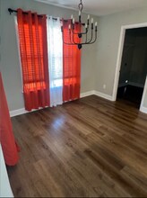 181 Sycamore St in Ray City, GA - Foto de edificio - Building Photo