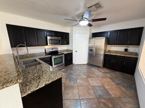 6105 E 43rd Pl in Yuma, AZ - Building Photo - Building Photo