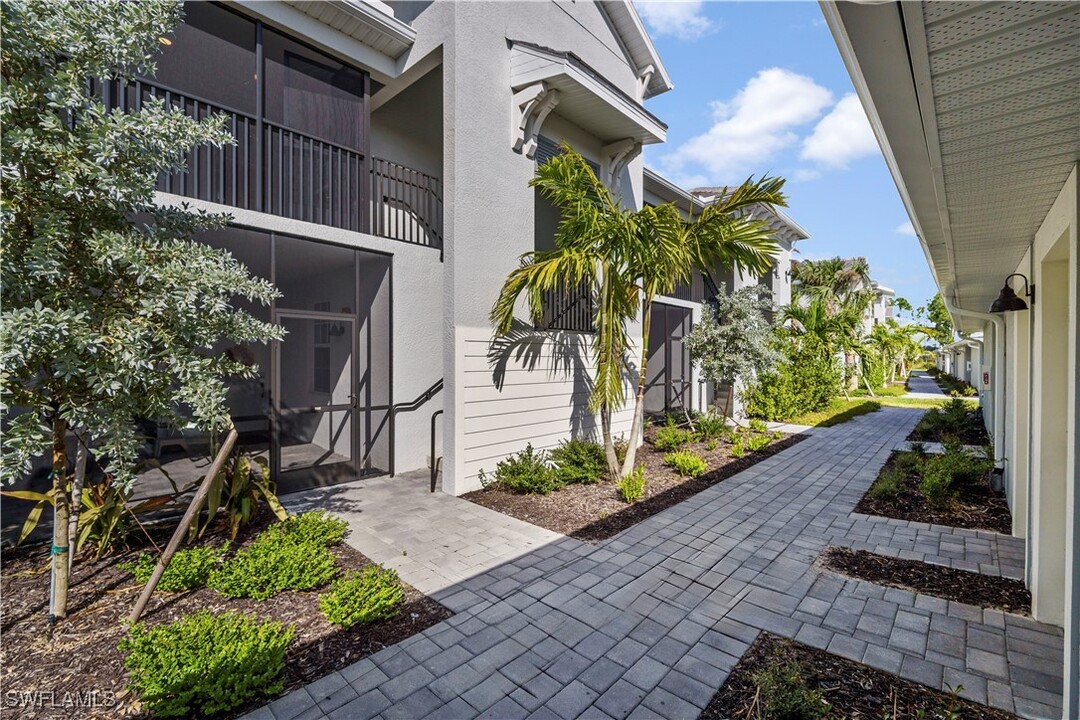 43992 Boardwalk Loop in Punta Gorda, FL - Building Photo