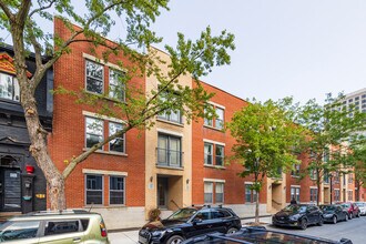 1555-1595 Saint-Christophe Rue in Montréal, QC - Building Photo - Building Photo
