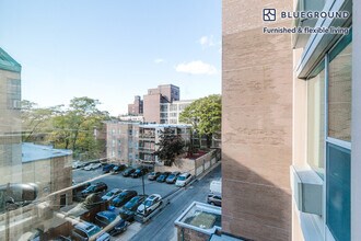 5600 N Sheridan Rd in Chicago, IL - Building Photo - Building Photo