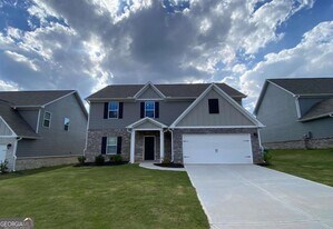 117 Oliver Dr in Locust Grove, GA - Building Photo
