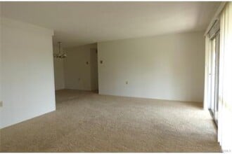 2208 Via Mariposa E in Laguna Woods, CA - Building Photo - Building Photo