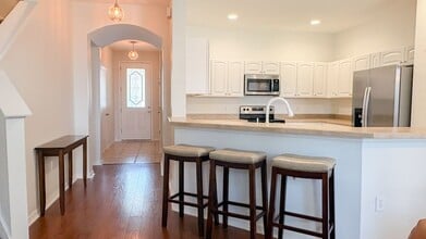 2009 Beachberry Ln in Oviedo, FL - Foto de edificio - Building Photo