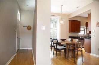 4031 Holland Ave in Dallas, TX - Building Photo - Building Photo