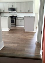 861 S Franklin St in Wake Forest, NC - Building Photo - Building Photo