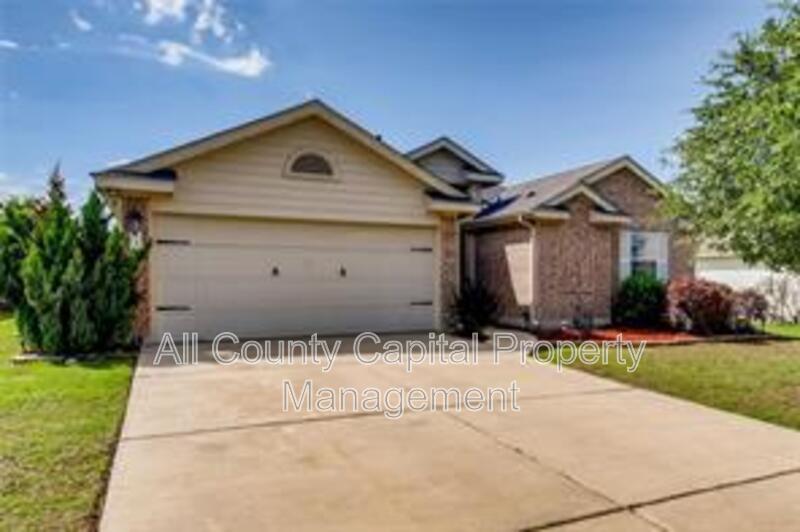 134 Voyager Cove in Kyle, TX - Building Photo