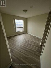 135 Village Green Square in Toronto, ON - Building Photo - Building Photo
