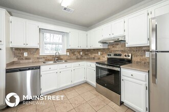 2202 Independence Dr SW in Conyers, GA - Building Photo - Building Photo