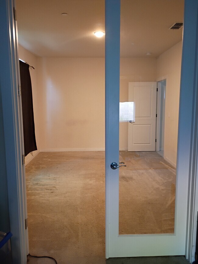 property at 4907 Regatta Ct