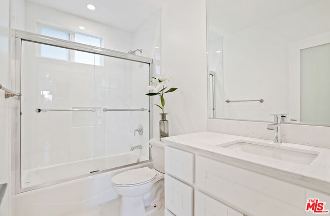 119 Paloma Ave in Los Angeles, CA - Building Photo - Building Photo