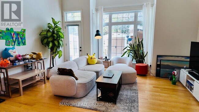 11 Glentworth Rd in Toronto, ON - Building Photo - Building Photo