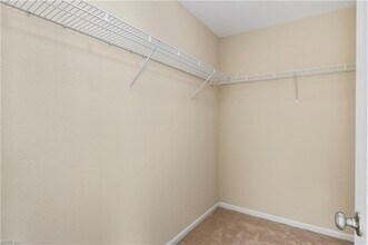 4956 Almandine Ave in Virginia Beach, VA - Building Photo - Building Photo